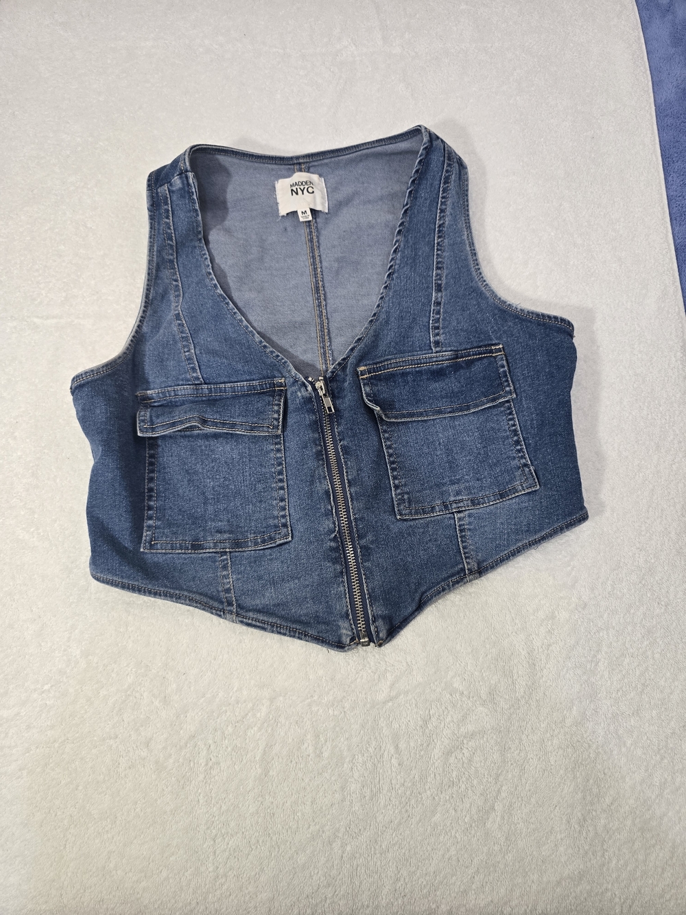 Madden NYC Denim Zip Front Crop Top Vest Size M Blue Jean Corset Style Pocket To